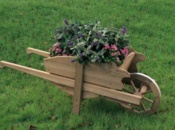 Fioriera carriola in legno 