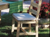 SEDIA-GIARDINO-LEGNO-PRIMAVERA  